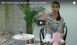 Video: Wat moet ik doen als mijn kind zich verslikt?